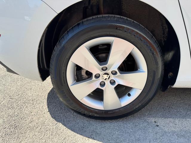 2023 Skoda Scala 1.5 TSI SE 5Dr (AF23UHN) Image 45
