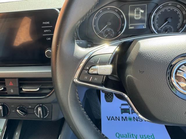 2023 Skoda Scala 1.5 TSI SE 5Dr (AF23UHN) Image 28