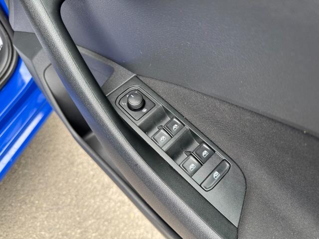2022 Skoda Scala 1.0 Tsi 95 S 5Dr (AJ72TWY) Image 38