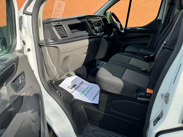 2019 Ford Transit Custom 2.0 Tdci 105Ps Low Roof Van Euro 6 (BC19HZT) Image 29