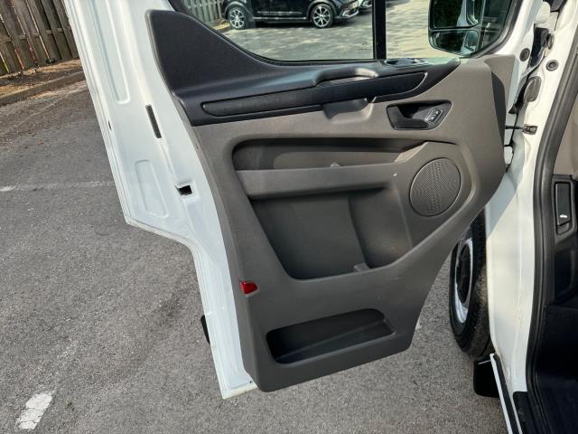 2019 Ford Transit Custom 2.0 Tdci 105Ps Low Roof Van Euro 6 (BC19HZT) Image 34