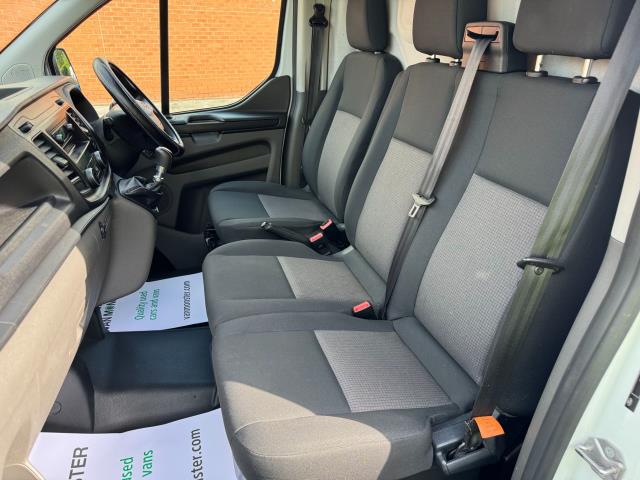 2019 Ford Transit Custom 2.0 Tdci 105Ps Low Roof Van Euro 6 (BC19HZT) Image 32