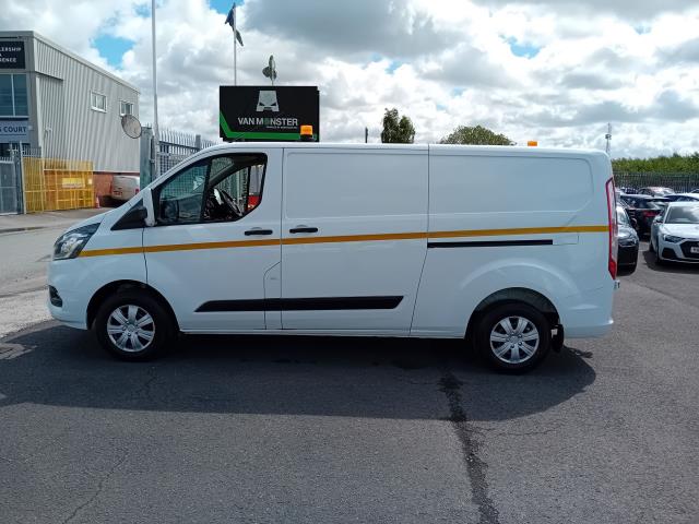 2022 Ford Transit Custom 300 L2 2.0ECOBLUE 130PS LOW ROOF TREND AIR CON (BD22WDR) Image 9