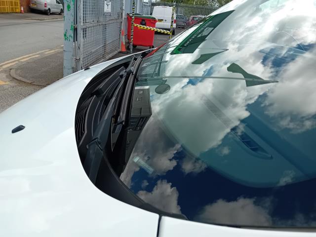 2022 Ford Transit Custom 300 L2 2.0ECOBLUE 130PS LOW ROOF TREND AIR CON (BD22WDR) Image 45