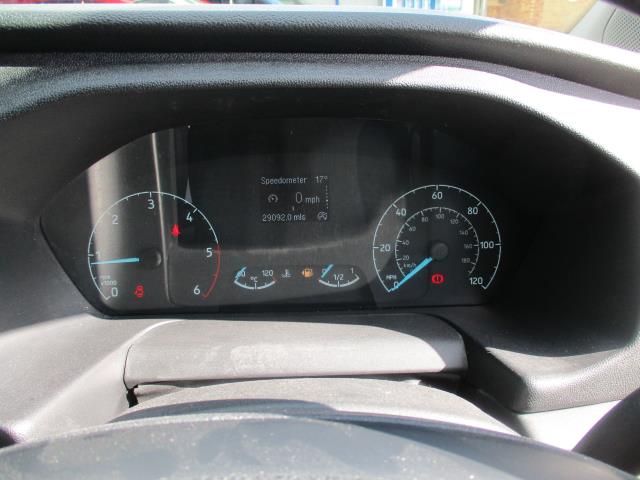 2022 Ford Transit Custom 2.0 Ecoblue 130Ps Low Roof Trend Van (BD22YBJ) Image 14