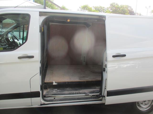 2022 Ford Transit Custom 2.0 Ecoblue 130Ps Low Roof Trend Van (BD22YBJ) Image 32