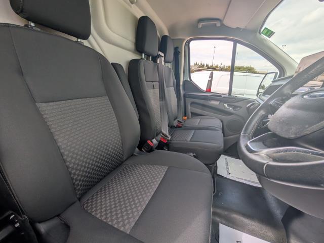 2022 Ford Transit Custom 2.0 Ecoblue 130Ps Low Roof Trend Van (BD22YDJ) Image 16