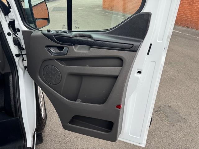 2022 Ford Transit Custom L2 2.0 Ecoblue 130Ps Low Roof Trend Van (BD22YFH) Image 18