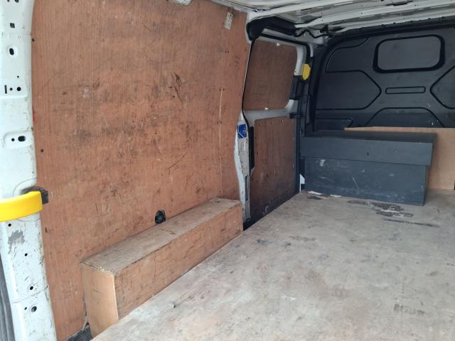 2022 Ford Transit Custom 300 L2  2.0ECOBLUE LOW ROOF TREND 130PS EURO 6 AIR CON (BD22YHL) Image 16