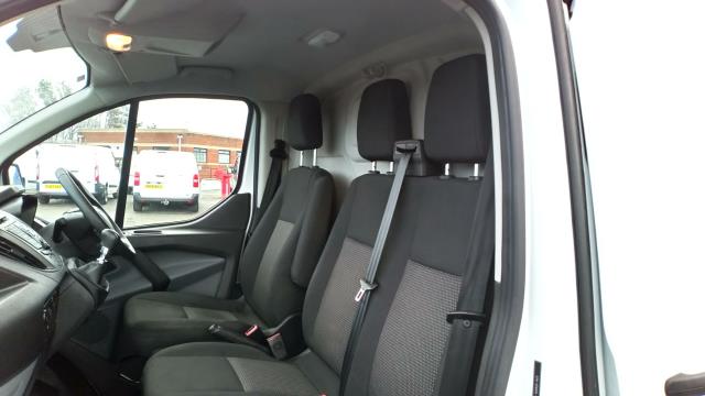 2017 Ford Transit Custom 2.0 Tdci 105Ps Low Roof Van (BD67GFU) Image 14
