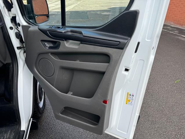 2020 Ford Transit Custom 2.0 Ecoblue 105Ps Low Roof Leader Van (BD69KUH) Image 15