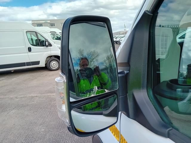 2022 Ford Transit T350  L3 H3 130PS LEADER EURO 6 (BG72SUF) Image 41
