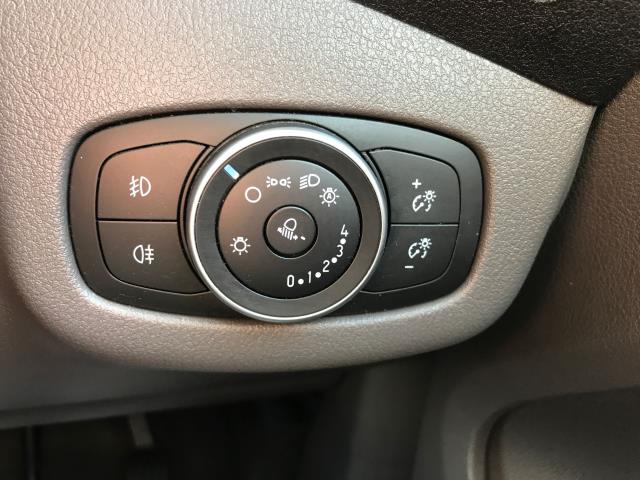 2019 Ford Transit Connect 1.5 Ecoblue 120Ps Limited Van (BH19TNN) Image 31