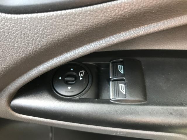 2019 Ford Transit Connect 1.5 Ecoblue 120Ps Limited Van (BH19TNN) Image 30