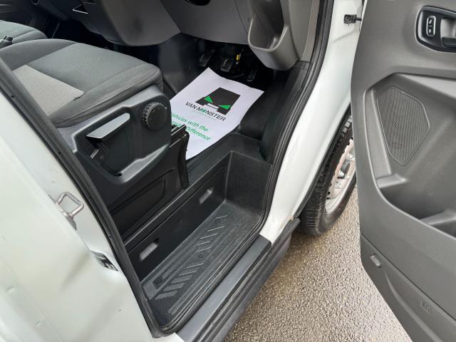 2022 Ford Transit 2.0 Ecoblue 130Ps H3 Leader Van (BJ22NJV) Image 17