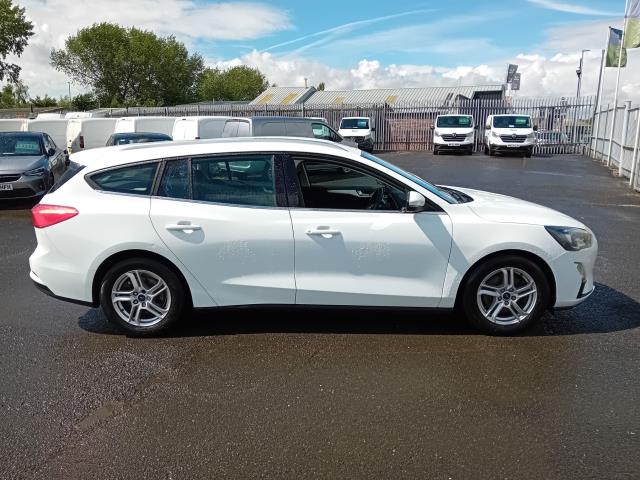 2020 Ford Focus Estate 1.5 Ecoblue 120 Zetec 5Dr (BJ70MYW) Image 6