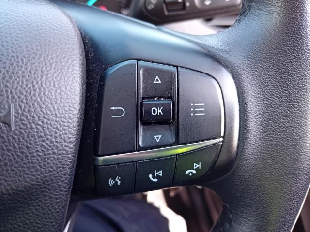 2020 Ford Focus Estate 1.5 Ecoblue 120 Zetec 5Dr (BJ70MYW) Image 34