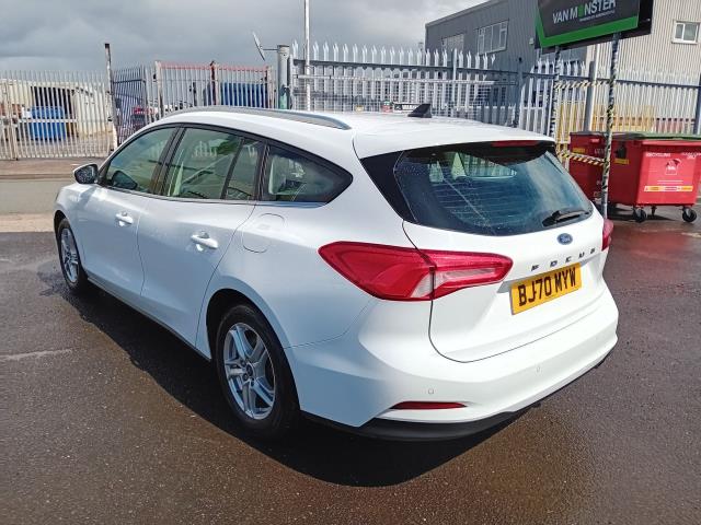 2020 Ford Focus Estate 1.5 Ecoblue 120 Zetec 5Dr (BJ70MYW) Image 5