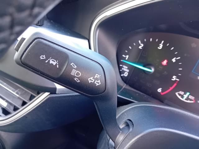 2020 Ford Focus Estate 1.5 Ecoblue 120 Zetec 5Dr (BJ70MYW) Image 37