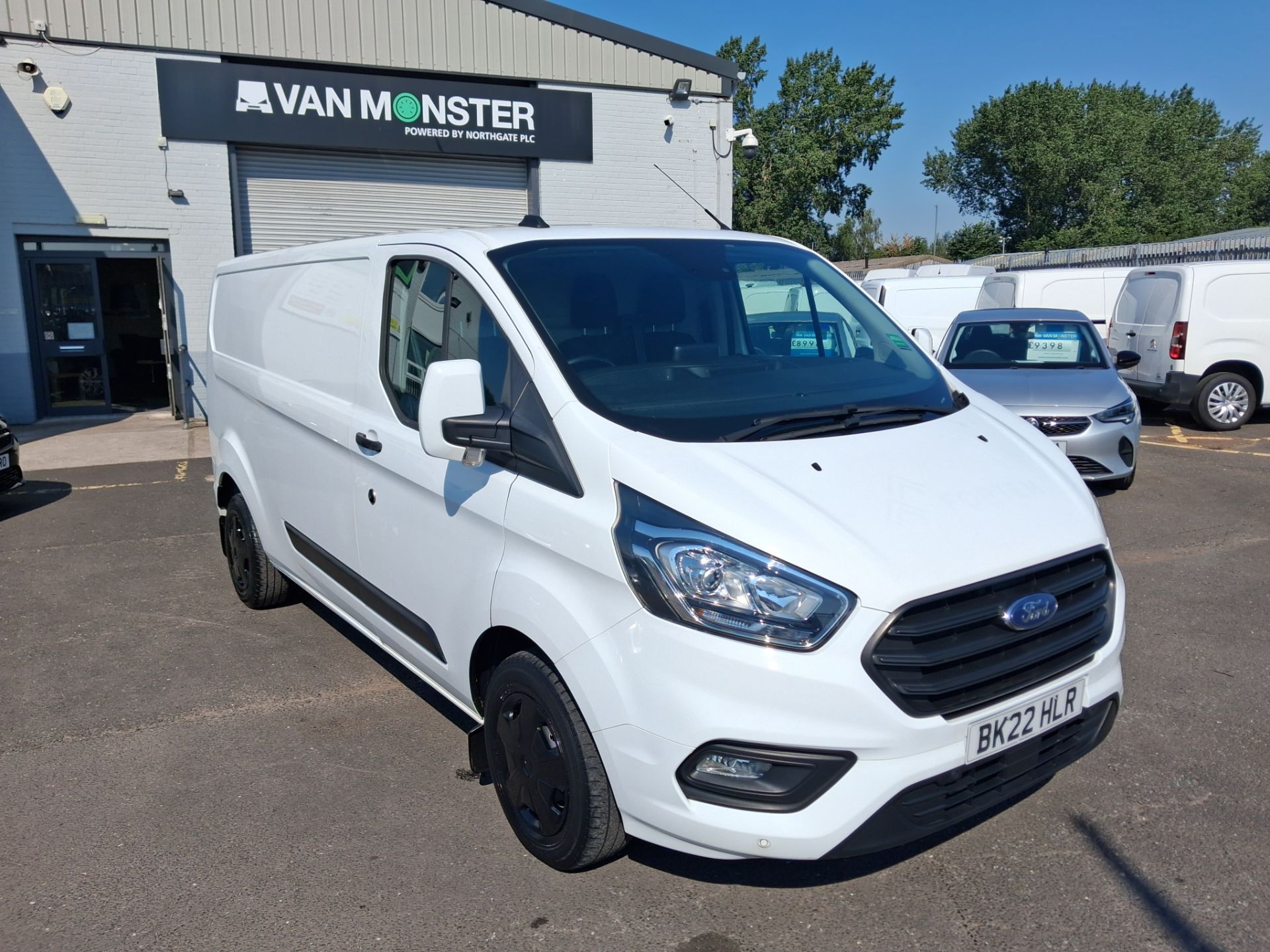 2022 Ford Transit Custom 300 L2  2.0ECOBLUE LOW ROOF TREND 130PS EURO 6 AIR CON (BK22HLR)