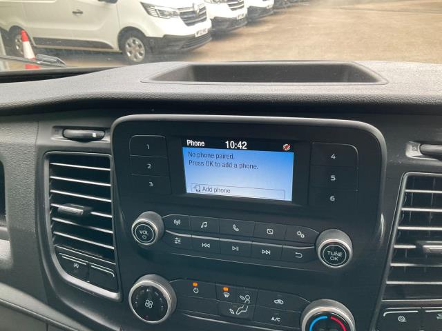 2022 Ford Transit T350 L2 2.0 ECOBLUE H3 LEADER 130PS (BK22TXY) Image 21