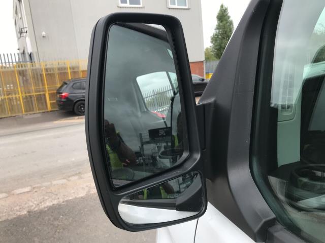 2021 Ford Transit Custom 300 2.0 ECOBLUE 105PS L/ROOF LEADER EURO 6 (BK71RDX) Image 40