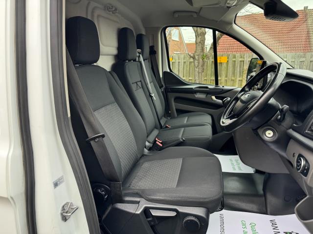 2022 Ford Transit Custom L2 2.0 Ecoblue 130Ps Low Roof Trend Van EURO 6 (BK72FZS) Image 16