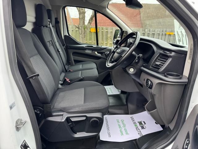 2022 Ford Transit Custom L2 2.0 Ecoblue 130Ps Low Roof Trend Van EURO 6 (BK72FZS) Image 15
