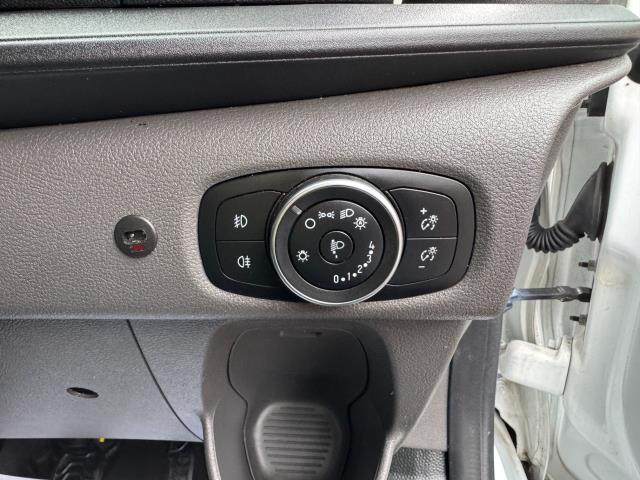 2022 Ford Transit Custom L2 2.0 Ecoblue 130Ps Low Roof Trend Van EURO 6 (BK72FZS) Image 27