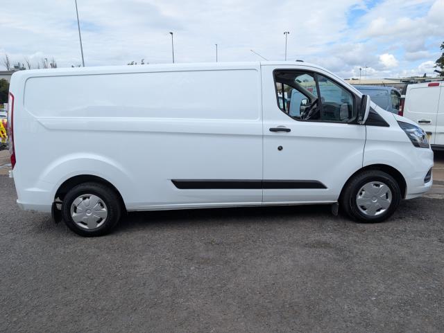 2022 Ford Transit Custom 2.0 Ecoblue 130Ps Low Roof Trend Van (BK72GAO) Image 13