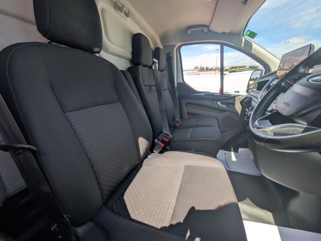 2022 Ford Transit Custom 2.0 Ecoblue 130Ps Low Roof Trend Van (BL22BLF) Image 15