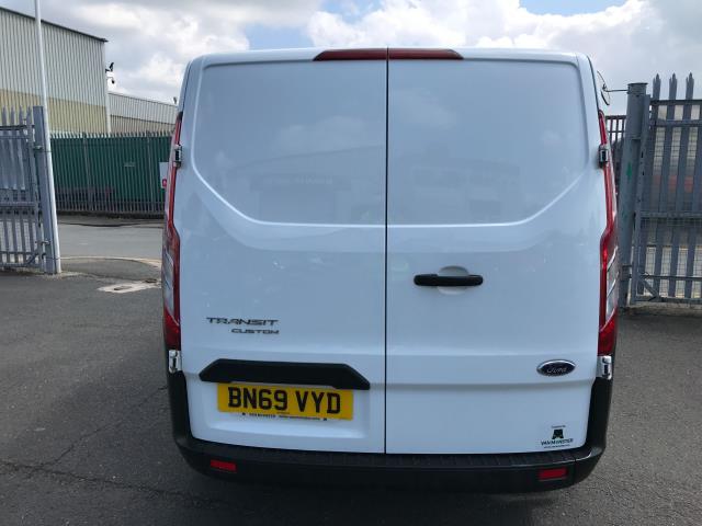 2019 Ford Transit Custom 300 L1 2.0TDCI ECOBLUE 105PS LOW ROOF EURO 6 (BN69VYD) Image 25