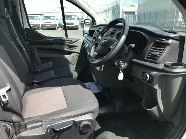 2019 Ford Transit Custom 300 L1 2.0TDCI ECOBLUE 105PS LOW ROOF EURO 6 (BN69VYD) Image 21
