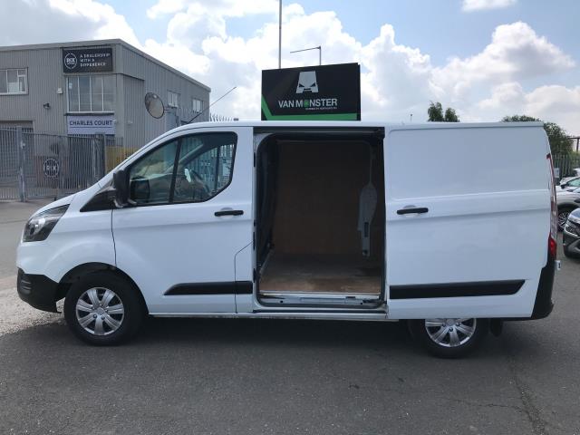 2019 Ford Transit Custom 300 L1 2.0TDCI ECOBLUE 105PS LOW ROOF EURO 6 (BN69VYD) Image 8