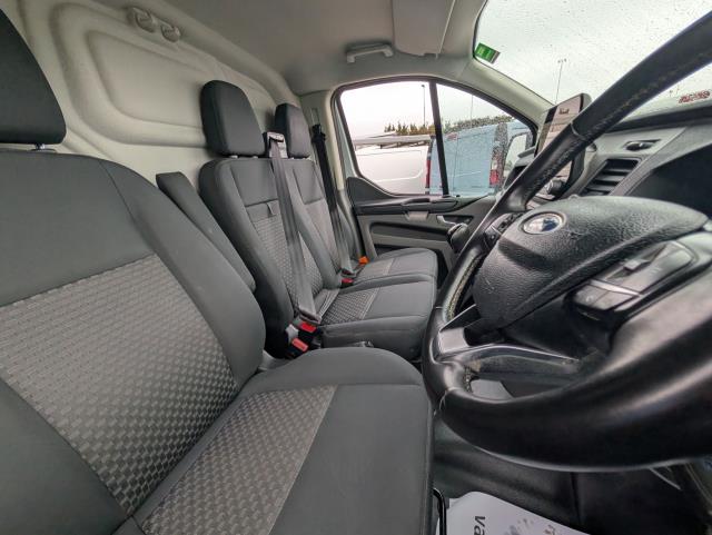2022 Ford Transit Custom 2.0 Ecoblue 130Ps Low Roof Trend Van *BELT REPLACED* (BN72WOB) Image 16