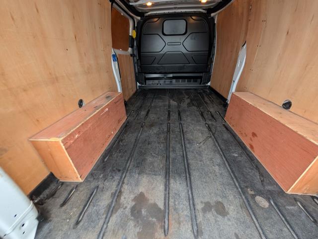 2022 Ford Transit Custom 2.0 Ecoblue 130Ps Low Roof Trend Van *BELT REPLACED* (BN72WOB) Image 12