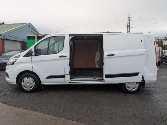 2022 Ford Transit Custom 2.0 Ecoblue 130Ps Low Roof Trend Van *BELT REPLACED* (BN72WOB) Image 6