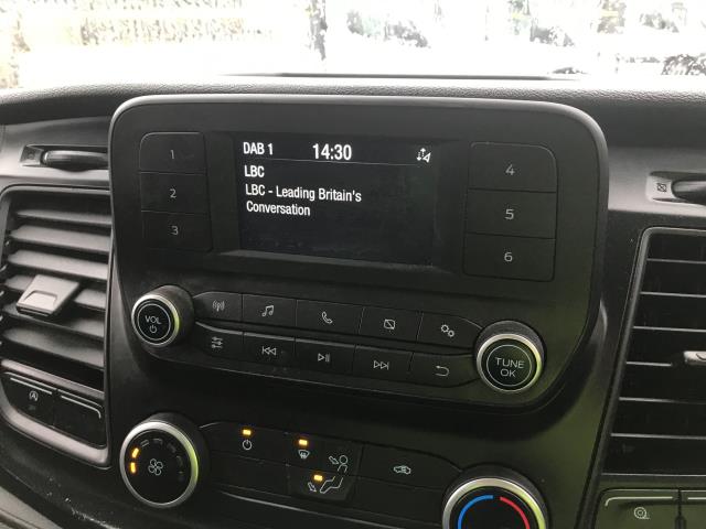 2021 Ford Transit T350 SINGLE CAB 2.0TDI ECOBLUE 130PS LEADER TIPPER  AUTO  ** WITH CRANE ** EURO 6 (BP21LCL) Image 29