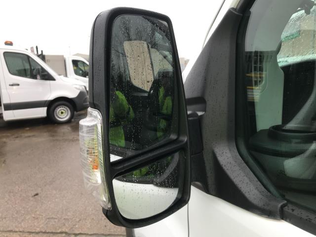 2021 Ford Transit T350 SINGLE CAB 2.0TDI ECOBLUE 130PS LEADER TIPPER  AUTO  ** WITH CRANE ** EURO 6 (BP21LCL) Image 40