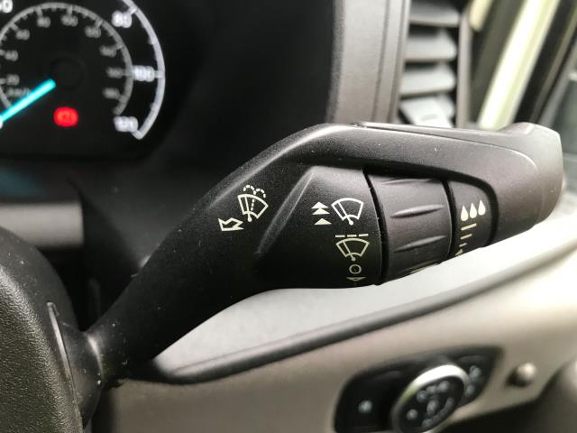 2021 Ford Transit T350 SINGLE CAB 2.0TDI ECOBLUE 130PS LEADER TIPPER  AUTO  ** WITH CRANE ** EURO 6 (BP21LCL) Image 36