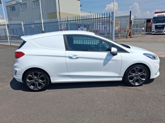 2021 Ford Fiesta 1.0 ECOBOOST 125PS SPORT EURO 6 PETROL (BT21OYN) Image 14