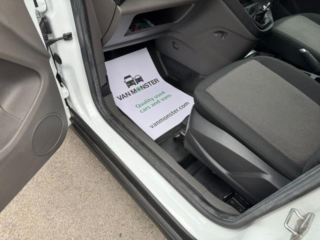 2021 Ford Transit Connect 1.5 Ecoblue 75Ps Leader Van EURO 6 (BT21OYU) Image 39