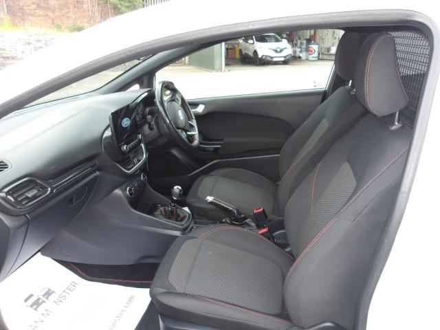 2021 Ford Fiesta 1.0 Ecoboost 125 Sport Van (BT21PDV) Image 21