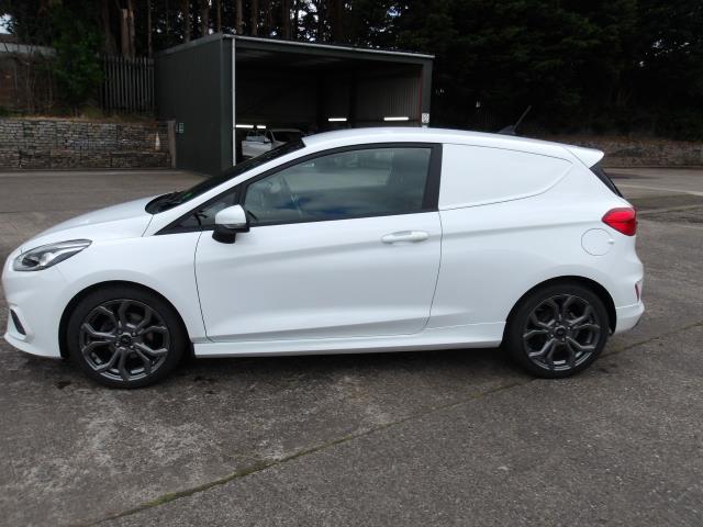 2021 Ford Fiesta 1.0 Ecoboost 125 Sport Van (BT21PDV) Image 4