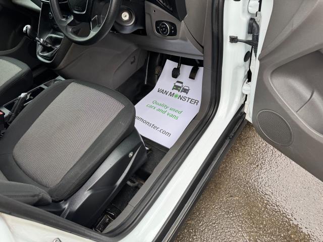 2021 Ford Transit Connect 1.5 Ecoblue 75Ps Leader Van (BT21PJX) Image 17