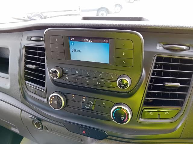 2021 Ford Transit T350 DOUBLE CAB TIPPER 130PS EURO 6 (BT21YOA) Image 10