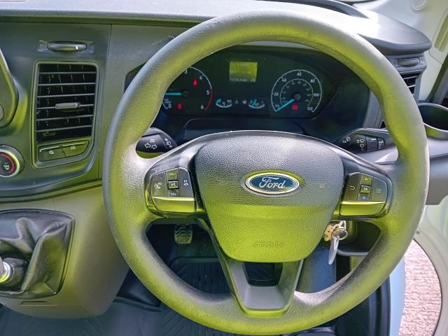 2021 Ford Transit T350 DOUBLE CAB TIPPER 130PS EURO 6 (BT21YOA) Image 13