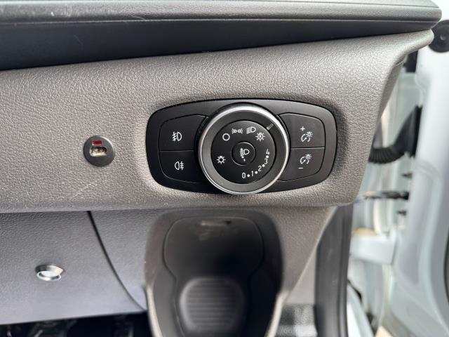 2022 Ford Transit Custom L2 2.0 Ecoblue 130Ps Low Roof Trend Van (BT22DXX) Image 27
