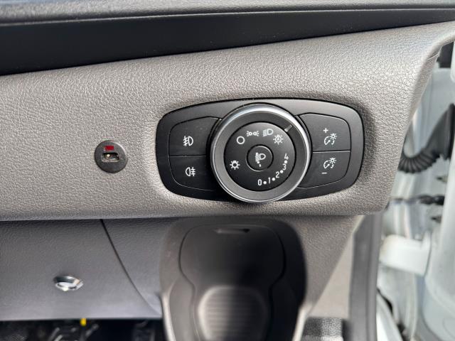 2022 Ford Transit Custom L2 2.0 Ecoblue 130Ps Low Roof Trend Van (BT22WPD) Image 27