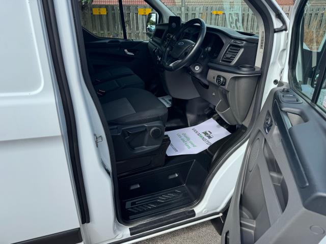 2022 Ford Transit Custom L2 2.0 Ecoblue 130Ps Low Roof Trend Van (BT22WPD) Image 13